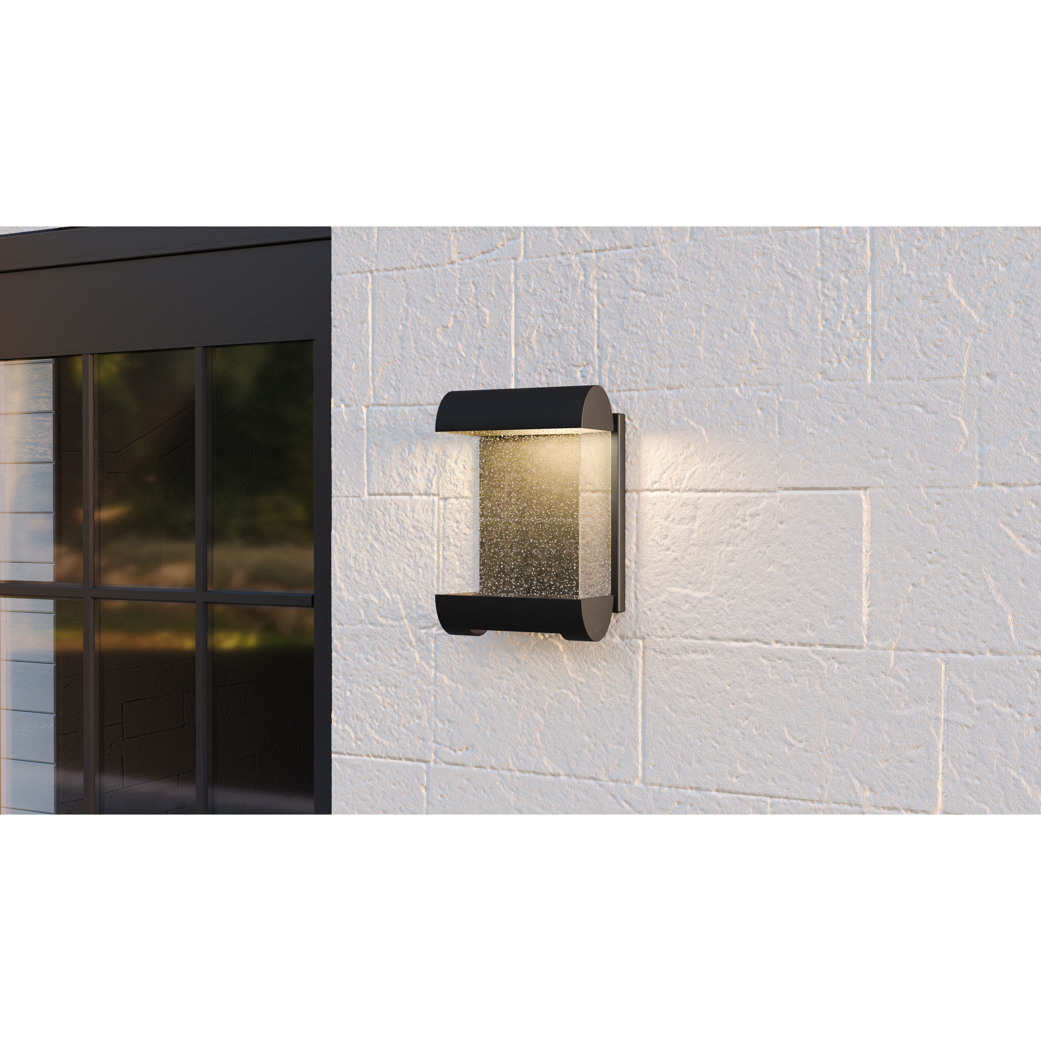 Townes Outdoor Wall Lantern